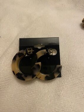 Tortoiseshell Hoop Earrings